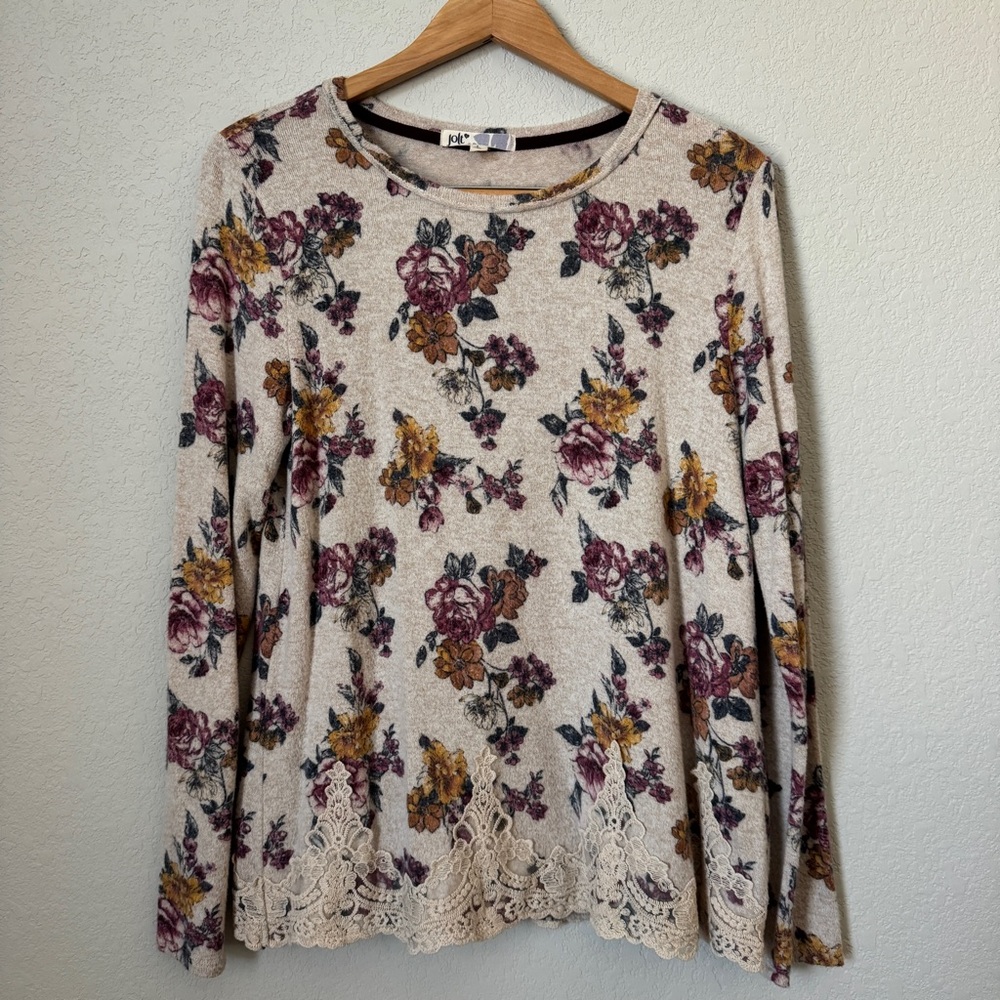 Jolt Floral Long Sleeve Light Weight Sweater with Lace Hem